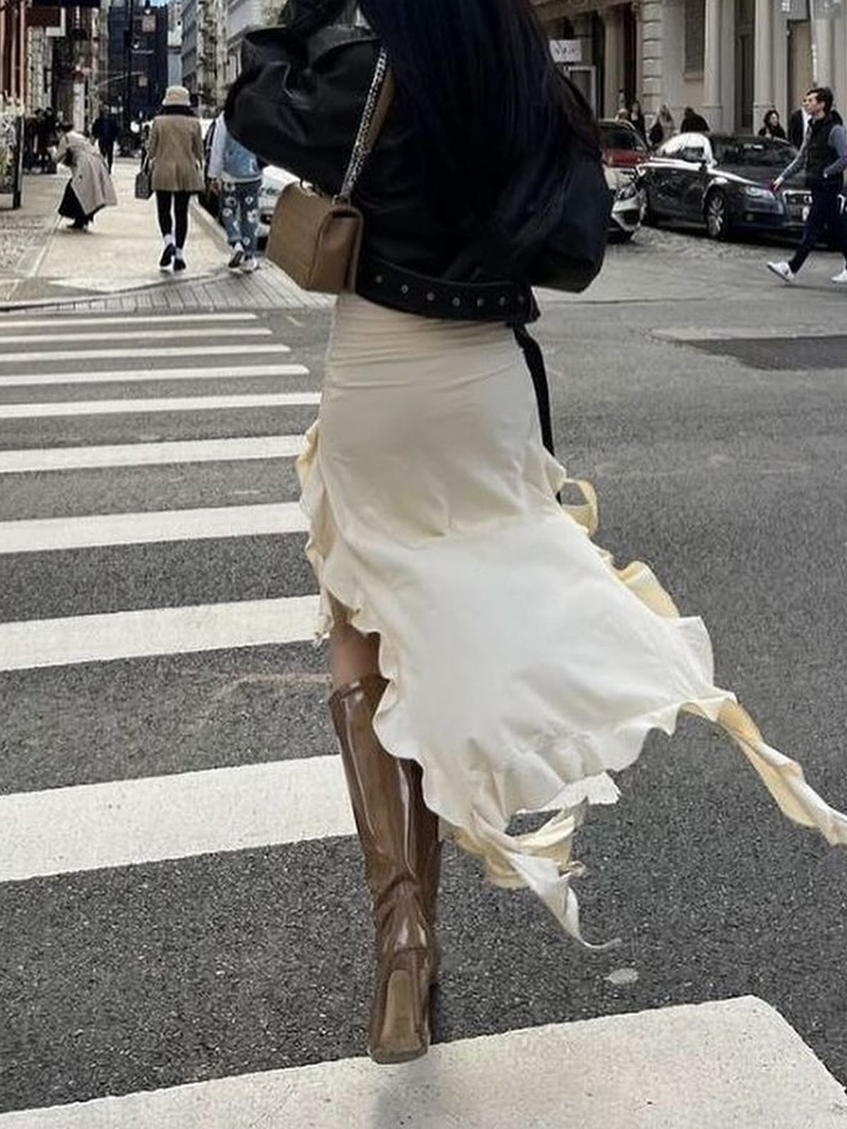 Street Solid Asymmetric Hem Skirt