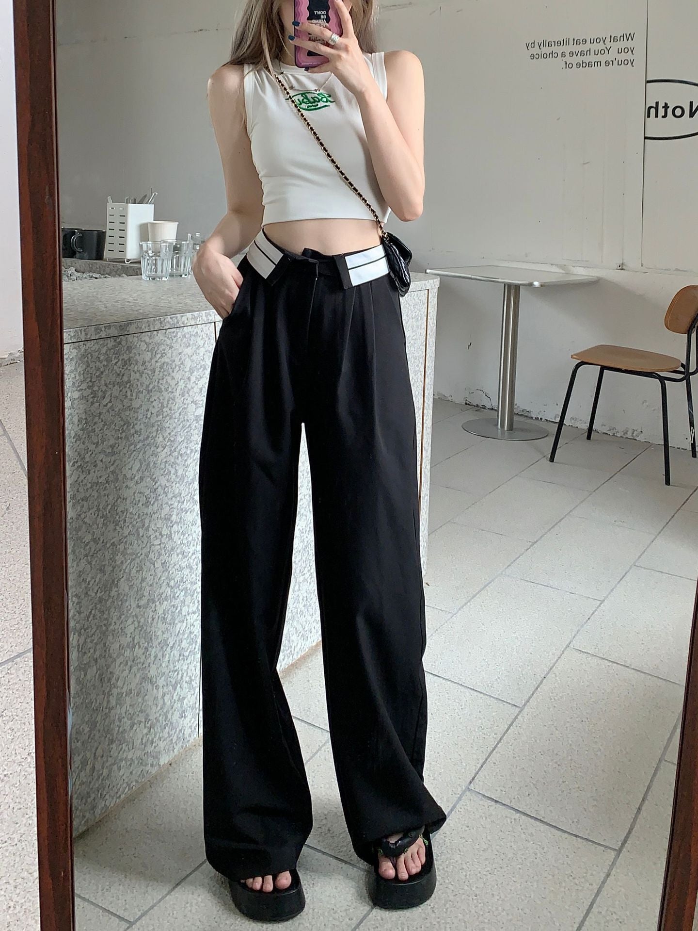 Leisure Day Straight Leg Pants